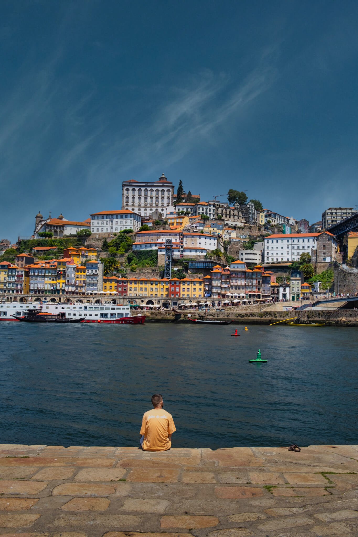 Porto in Stillness Porto in Stillness