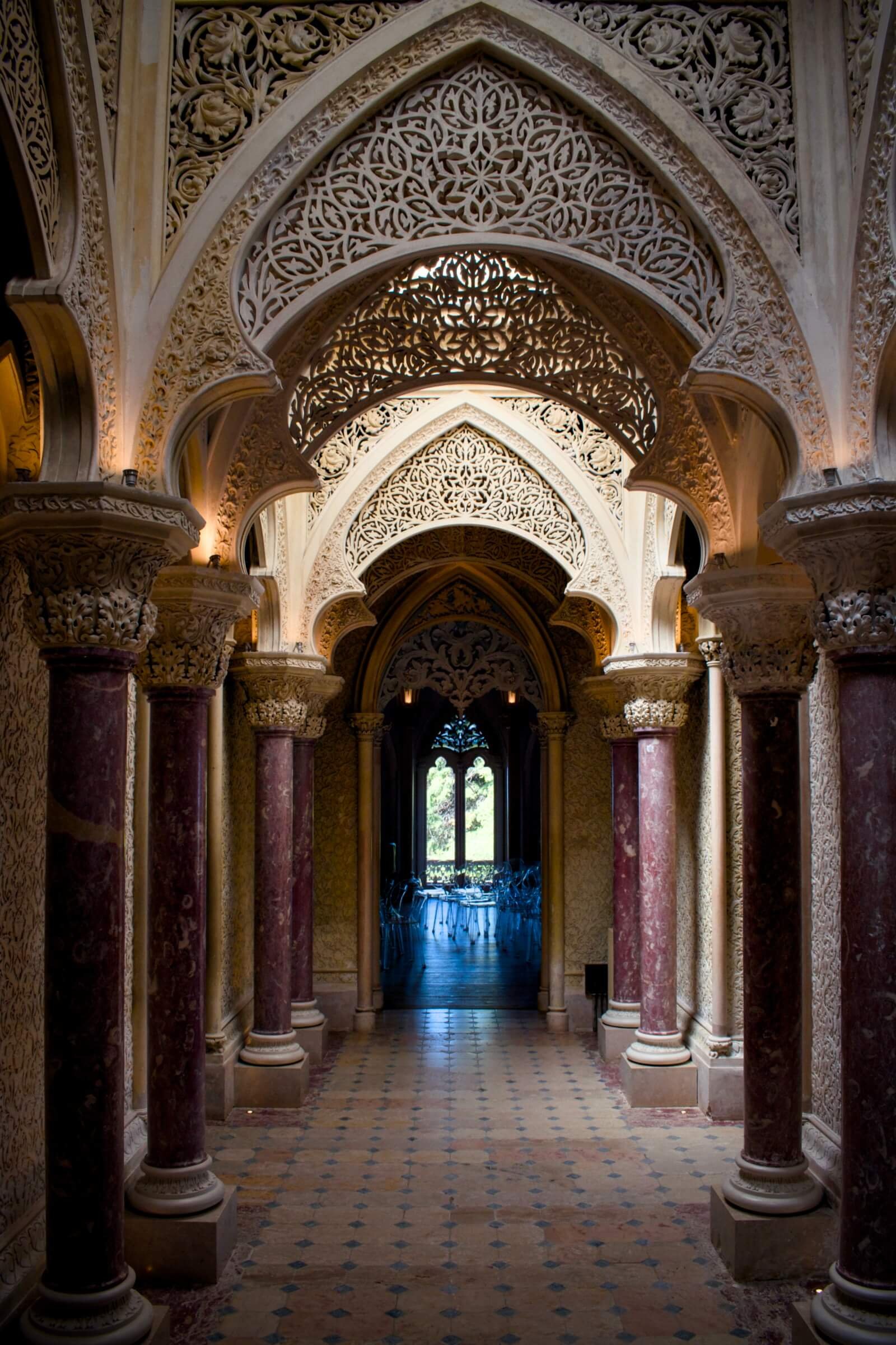 The Corridor of Light (Monserrate Palace) The Corridor of Light (Monserrate Palace)